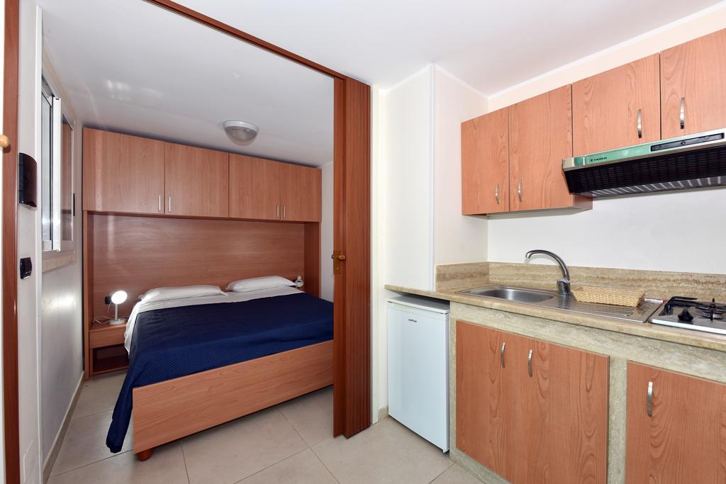 Camping La Vecchia Torre Hotel Gallipoli Exterior photo